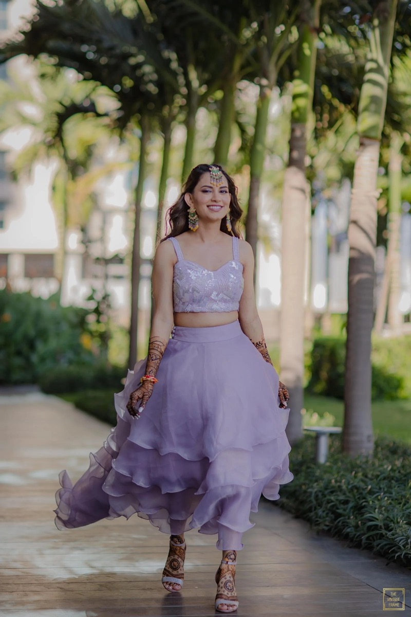 Summer Bride 2026: Light Fabrics, Bold Borders and Breathable Glamour